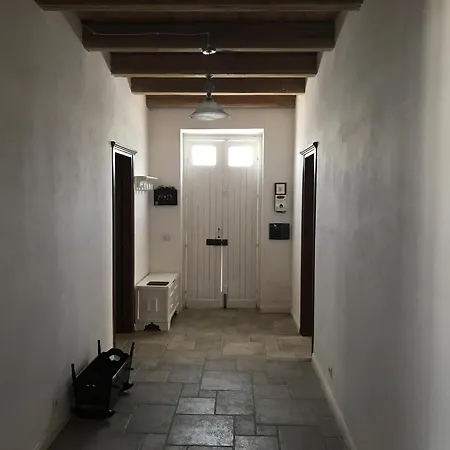 Shoemaker House